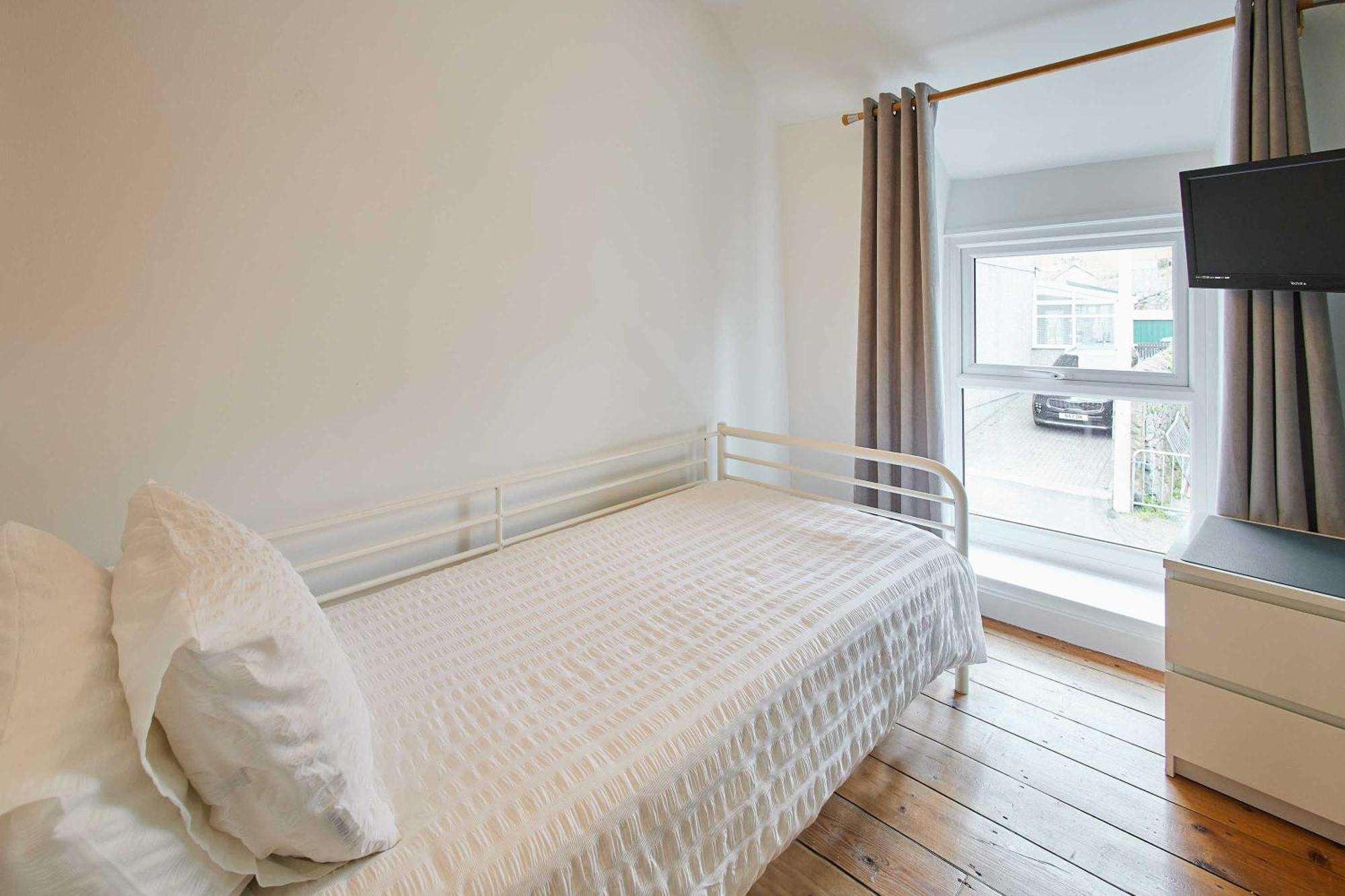 Host & Stay - Trefor Cottage Bagian luar foto